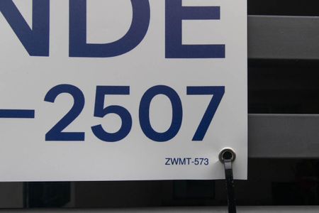 Casa à venda com 80m², 2 quartos e 1 vagaPlaca ZWMT-573