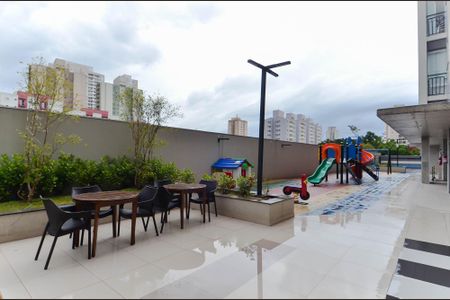 Apartamento para alugar com 75m², 2 quartos e 2 vagas Apartamento para alugar com 75m², 2 quartos e 2 vagasÁrea comum - Playground