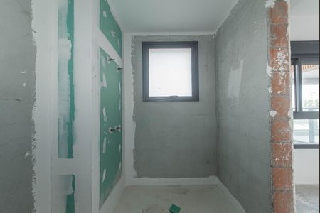 Apartamento à venda com 194m², 4 quartos e 3 vagasBanheiro da Suíte 4