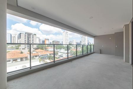 Apartamento à venda com 194m², 4 quartos e 3 vagasVaranda
