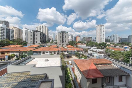 Apartamento à venda com 194m², 4 quartos e 3 vagasVaranda - Vista