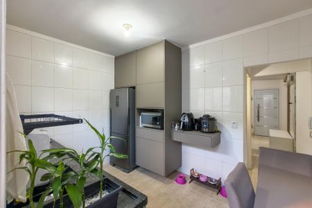 Casa de condomínio para alugar com 74m², 2 quartos e 2 vagas Casa de condomínio para alugar com 74m², 2 quartos e 2 vagasCozinha