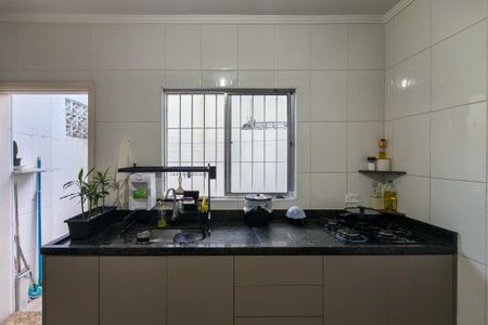 Casa de condomínio para alugar com 74m², 2 quartos e 2 vagas Casa de condomínio para alugar com 74m², 2 quartos e 2 vagasCozinha