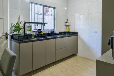 Casa de condomínio para alugar com 74m², 2 quartos e 2 vagas Casa de condomínio para alugar com 74m², 2 quartos e 2 vagasCozinha