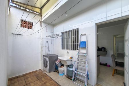 Casa de condomínio para alugar com 74m², 2 quartos e 2 vagas Casa de condomínio para alugar com 74m², 2 quartos e 2 vagasÁrea de Serviço