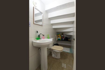 Casa de condomínio para alugar com 74m², 2 quartos e 2 vagas Casa de condomínio para alugar com 74m², 2 quartos e 2 vagasLavabo