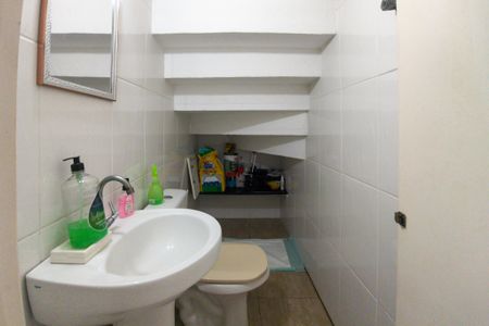 Casa de condomínio para alugar com 74m², 2 quartos e 2 vagas Casa de condomínio para alugar com 74m², 2 quartos e 2 vagasLavabo