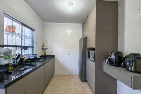 Casa de condomínio para alugar com 74m², 2 quartos e 2 vagas Casa de condomínio para alugar com 74m², 2 quartos e 2 vagasCozinha