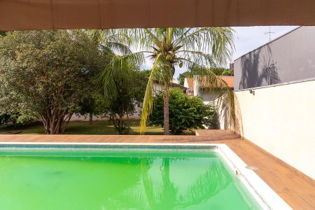 Casa para alugar com 600m², 3 quartos e 6 vagas Casa para alugar com 600m², 3 quartos e 6 vagasVista Quarto de Serviço