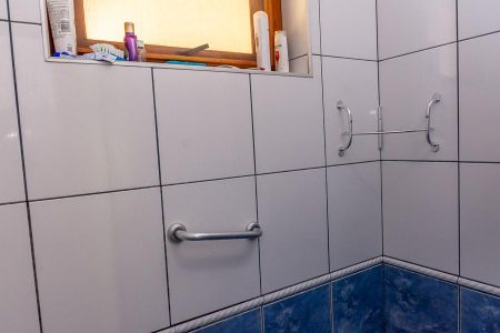 Casa para alugar com 600m², 3 quartos e 6 vagas Casa para alugar com 600m², 3 quartos e 6 vagasBanheiro Suite