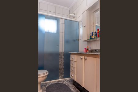 Casa para alugar com 600m², 3 quartos e 6 vagas Casa para alugar com 600m², 3 quartos e 6 vagasBanheiro Social 1