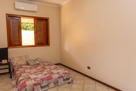 Casa para alugar com 600m², 3 quartos e 6 vagas Casa para alugar com 600m², 3 quartos e 6 vagasQuarto 2