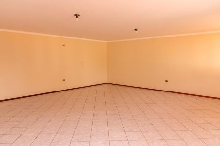 Casa para alugar com 600m², 3 quartos e 6 vagas Casa para alugar com 600m², 3 quartos e 6 vagasPiso superior- Comodo 1