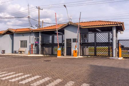 Casa para alugar com 600m², 3 quartos e 6 vagas Casa para alugar com 600m², 3 quartos e 6 vagasFachada da Portaria do condominio