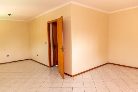 Casa para alugar com 600m², 3 quartos e 6 vagas Casa para alugar com 600m², 3 quartos e 6 vagasPiso superior- Comodo 3