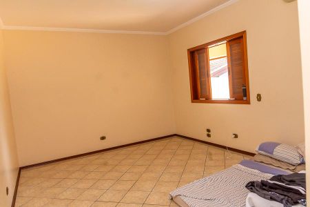 Casa para alugar com 600m², 3 quartos e 6 vagas