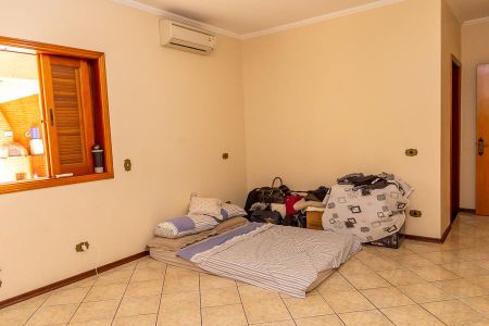 Casa para alugar com 600m², 3 quartos e 6 vagas