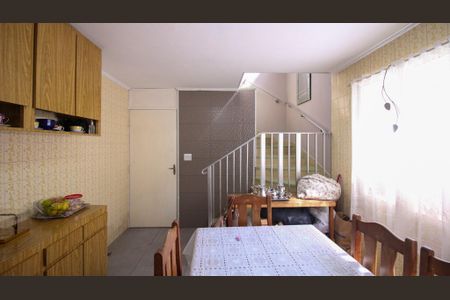 Casa à venda com 200m², 4 quartos e 2 vagas