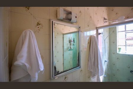 Casa à venda com 200m², 4 quartos e 2 vagas