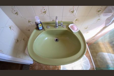 Casa à venda com 200m², 4 quartos e 2 vagas