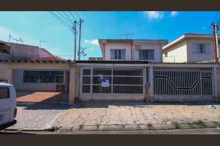Casa à venda com 200m², 4 quartos e 2 vagas