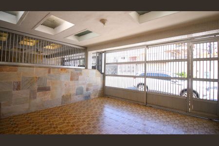 Casa à venda com 200m², 4 quartos e 2 vagas