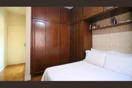 Casa à venda com 200m², 4 quartos e 2 vagas