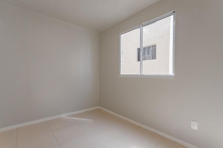Quarto 1 de apartamento para alugar com 2 quartos, 43m² em Passo das Pedras, Porto Alegre