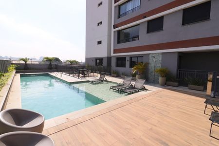 Apartamento à venda com 40m², 2 quartos e 1 vagaÁrea comum - Piscina