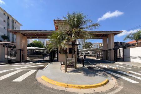 Apartamento para alugar com 43m², 2 quartos e 1 vaga Apartamento para alugar com 43m², 2 quartos e 1 vagaFachada e portaria