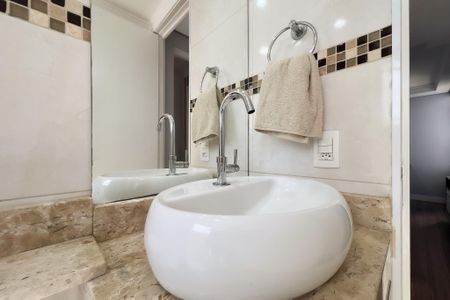 Apartamento para alugar com 43m², 2 quartos e 1 vaga Apartamento para alugar com 43m², 2 quartos e 1 vagaBanheiro