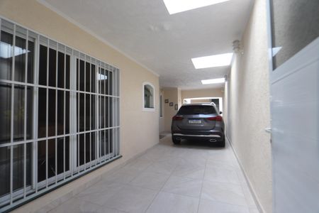 Casa à venda com 250m², 4 quartos e 4 vagasGaragem