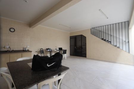 Casa à venda com 250m², 4 quartos e 4 vagasLazer