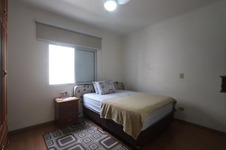 Casa à venda com 250m², 4 quartos e 4 vagasSuíte 2