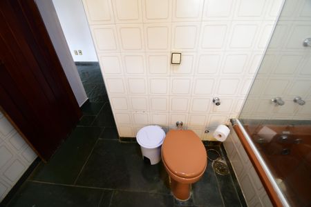 Casa para alugar com 290m², 5 quartos e 4 vagasBanheiro Suíte