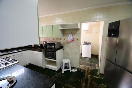 Casa para alugar com 290m², 5 quartos e 4 vagasCozinha