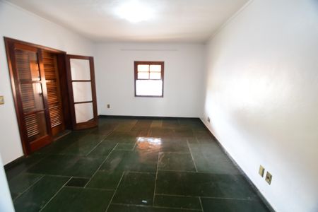Casa para alugar com 290m², 5 quartos e 4 vagasQuarto 2 - Suíte