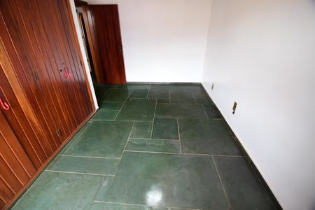 Casa para alugar com 290m², 5 quartos e 4 vagasQuarto 1