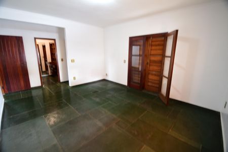 Casa para alugar com 290m², 5 quartos e 4 vagasQuarto 2 - Suíte