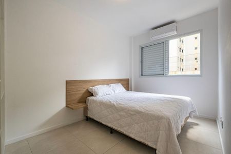 Quarto 2 de apartamento para alugar com 2 quartos, 61m² em Sumaré, São Paulo