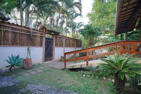 Casa para alugar com 360m², 4 quartos e 3 vagasQuintal