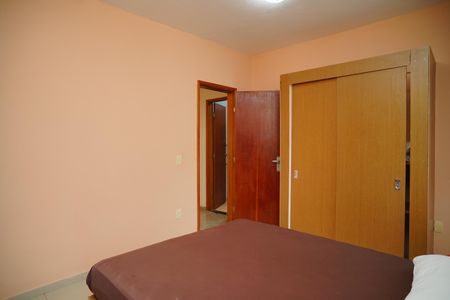 Casa para alugar com 360m², 4 quartos e 3 vagasQuarto 2