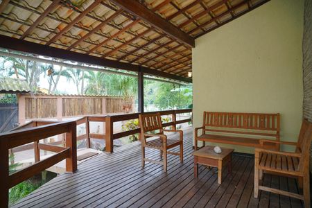 Casa para alugar com 360m², 4 quartos e 3 vagasVaranda