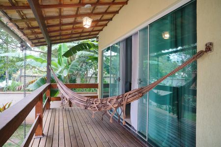 Casa para alugar com 360m², 4 quartos e 3 vagasVaranda