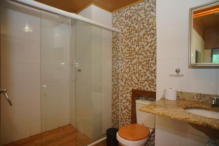 Casa para alugar com 360m², 4 quartos e 3 vagasBanheiro Social