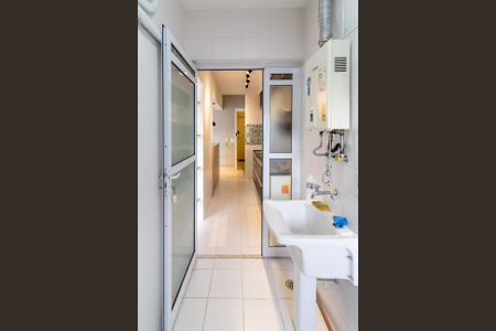 Apartamento à venda com 73m², 2 quartos e 2 vagasÁrea de Serviço
