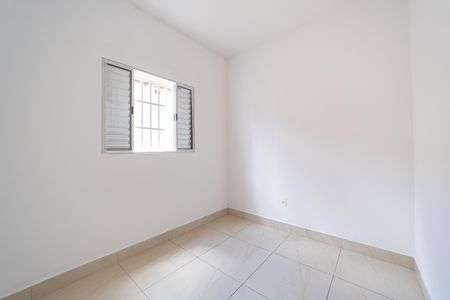 Casa para alugar com 100m², 3 quartos e 1 vagaQuarto 2
