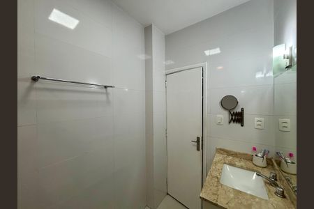 Apartamento à venda com 52m², 2 quartos e sem vagaSuíte - banheiro