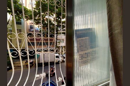 Apartamento à venda com 52m², 2 quartos e sem vagaPlaca