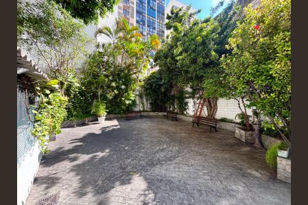 Apartamento à venda com 52m², 2 quartos e sem vagaÁrea comum